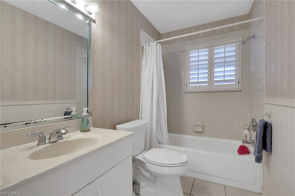 SAND DOLLAR VILLAS - Residential
