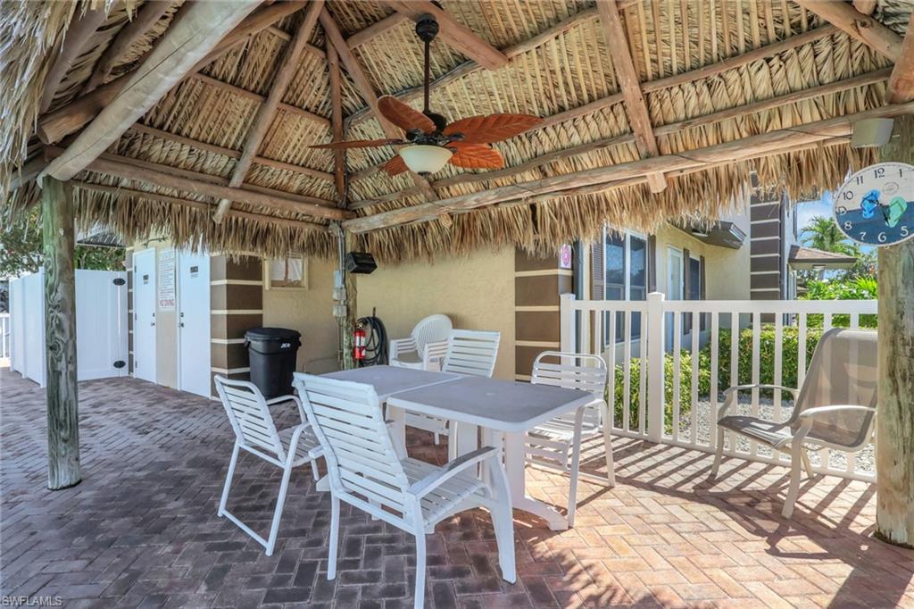 SAND DOLLAR VILLAS - Residential