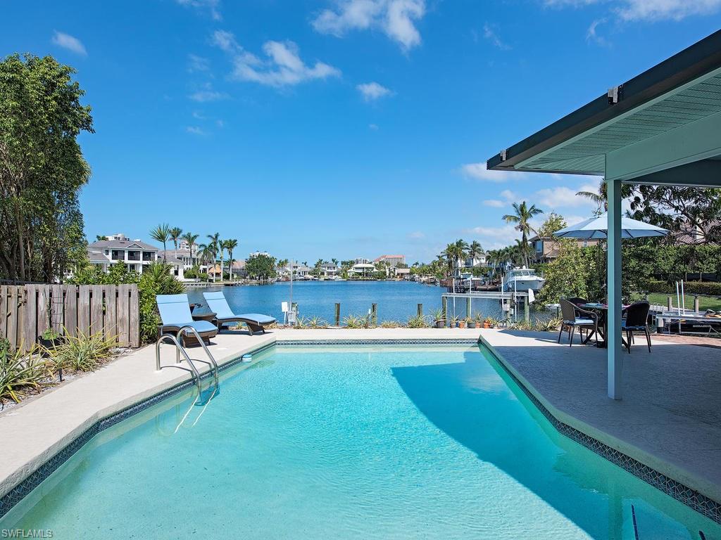 PARK SHORE - Residential