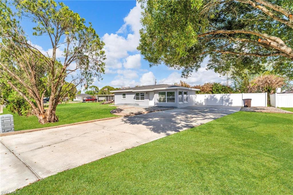 LEHIGH ACRES - Residential