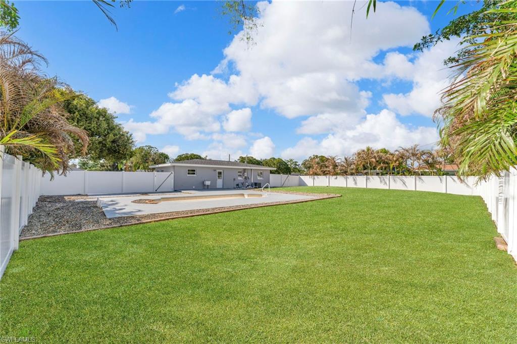 LEHIGH ACRES - Residential