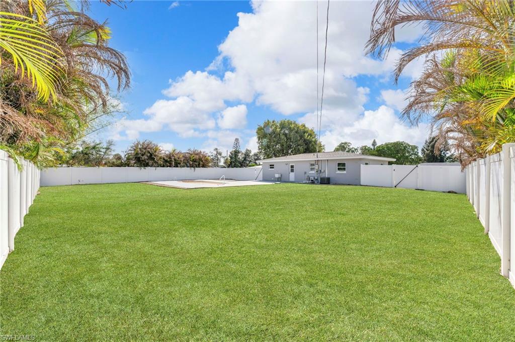 LEHIGH ACRES - Residential