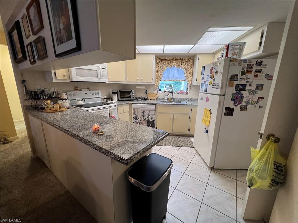 EAST GREENS LAND CONDO - Residential