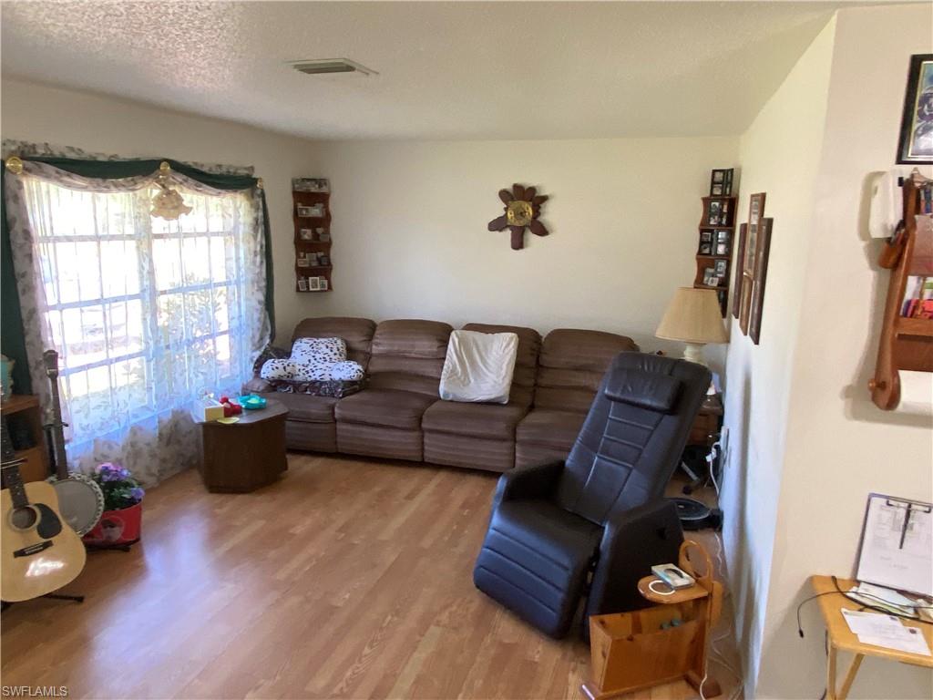 EUCALYPTUS PARK - Residential