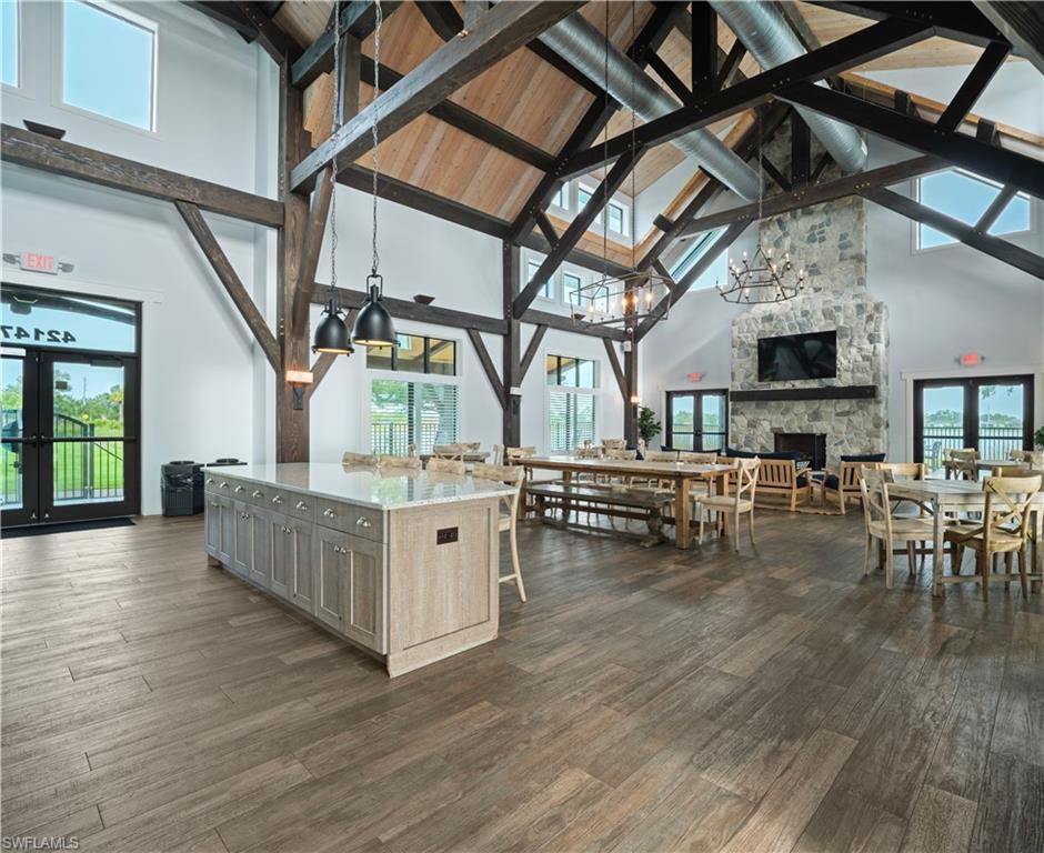 LAKE TIMBER - Residential