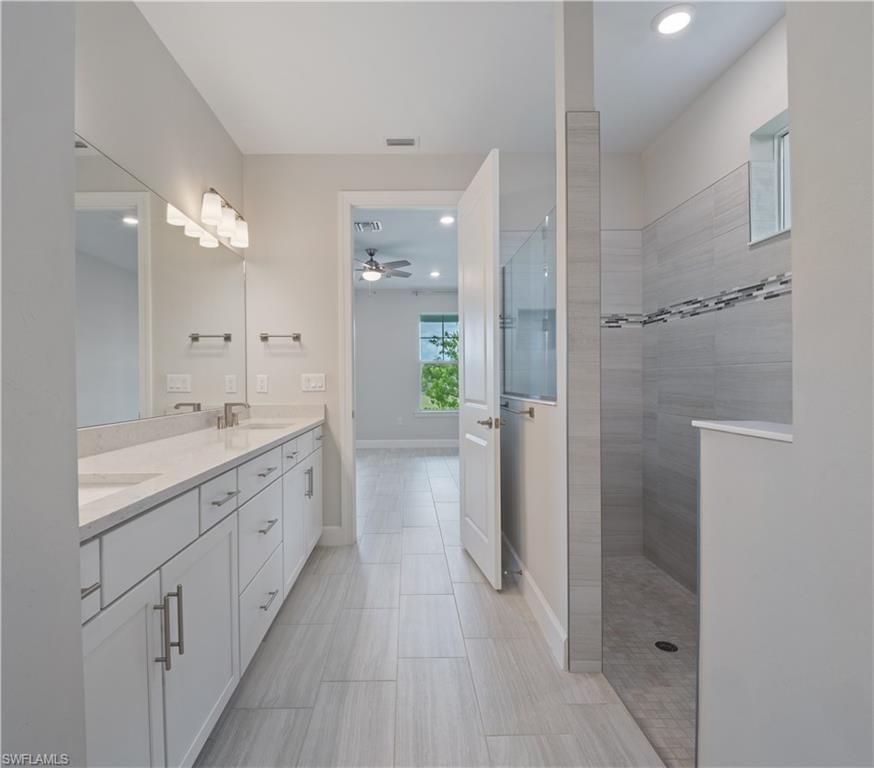 LAKE TIMBER - Residential