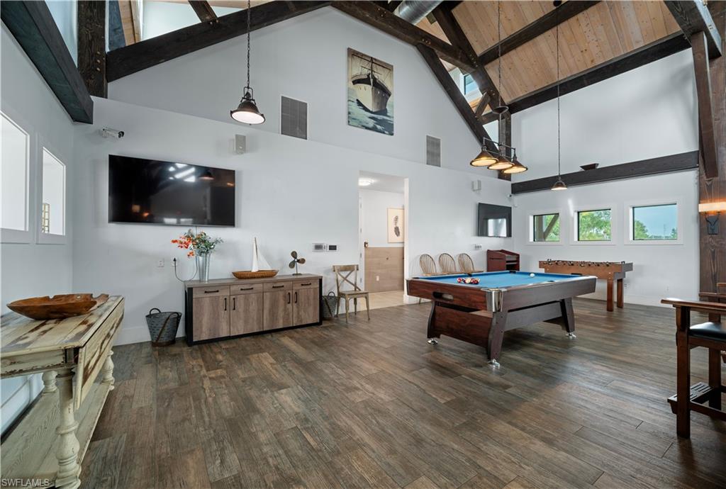 LAKE TIMBER - Residential