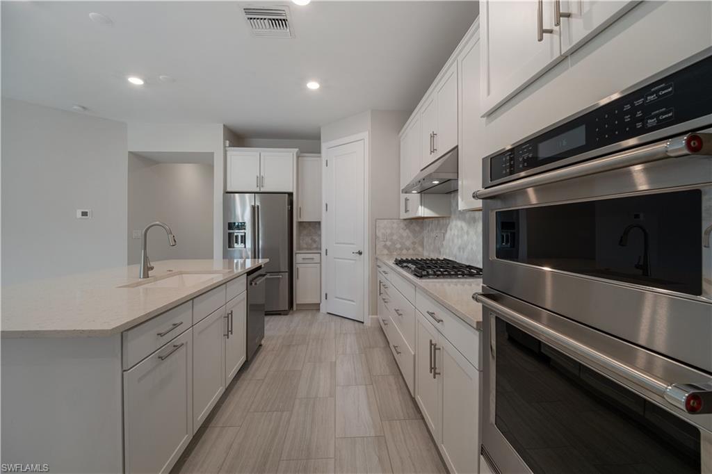 LAKE TIMBER - Residential
