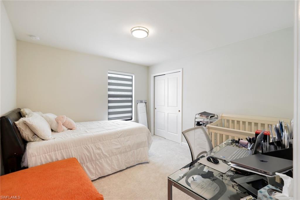 VENTANA POINTE - Residential