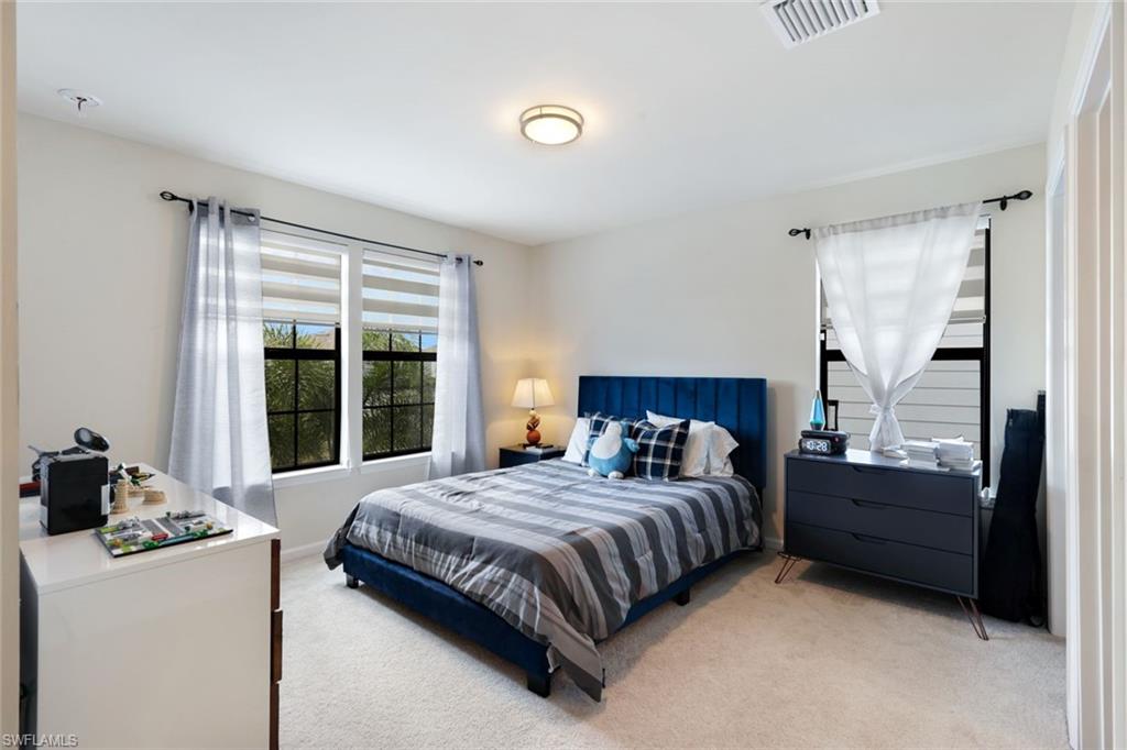 VENTANA POINTE - Residential