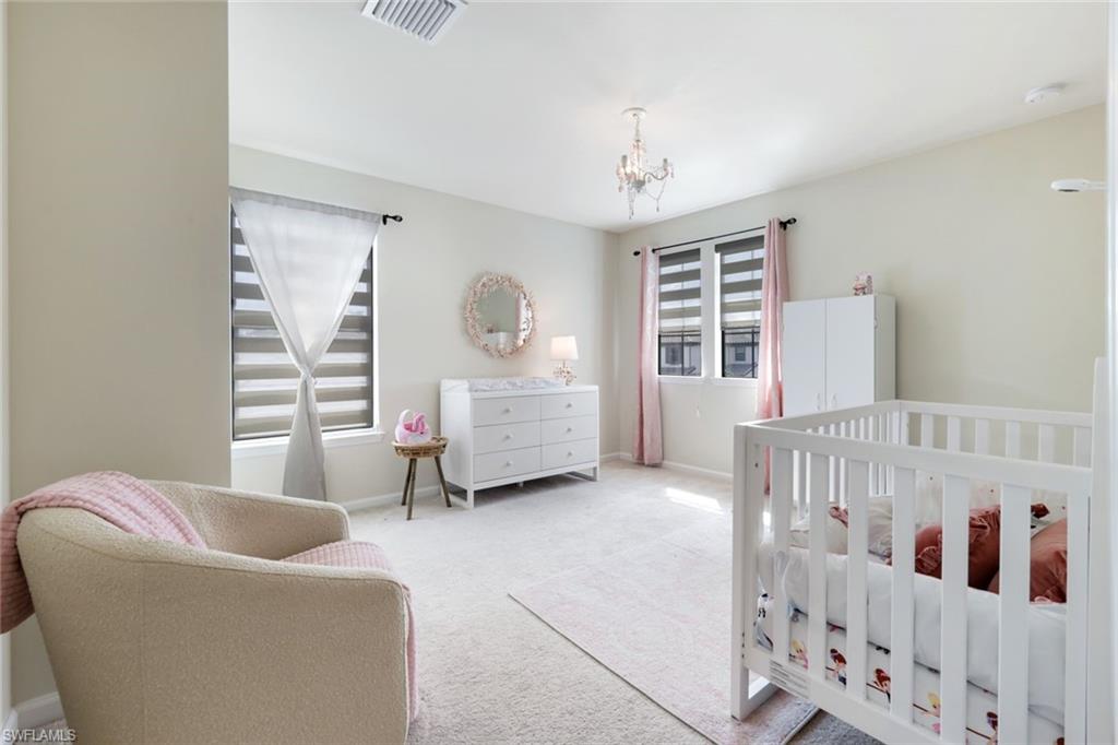 VENTANA POINTE - Residential