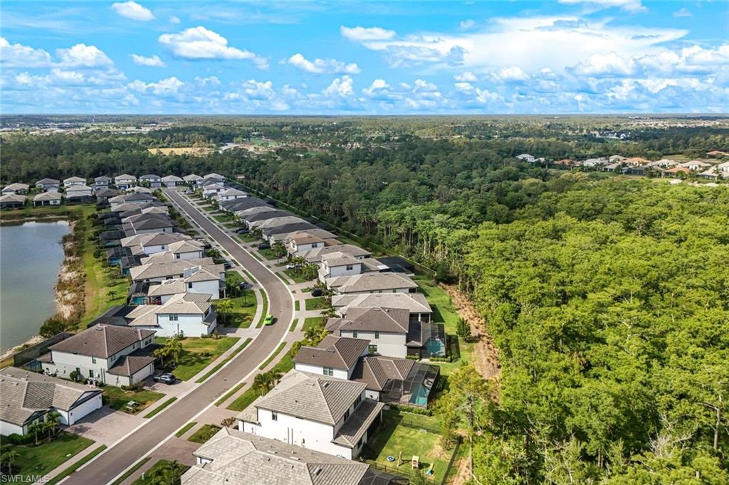 VENTANA POINTE - Residential