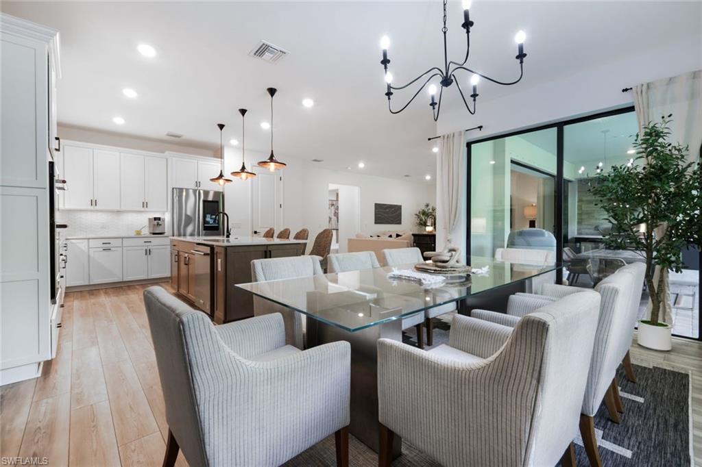 VENTANA POINTE - Residential