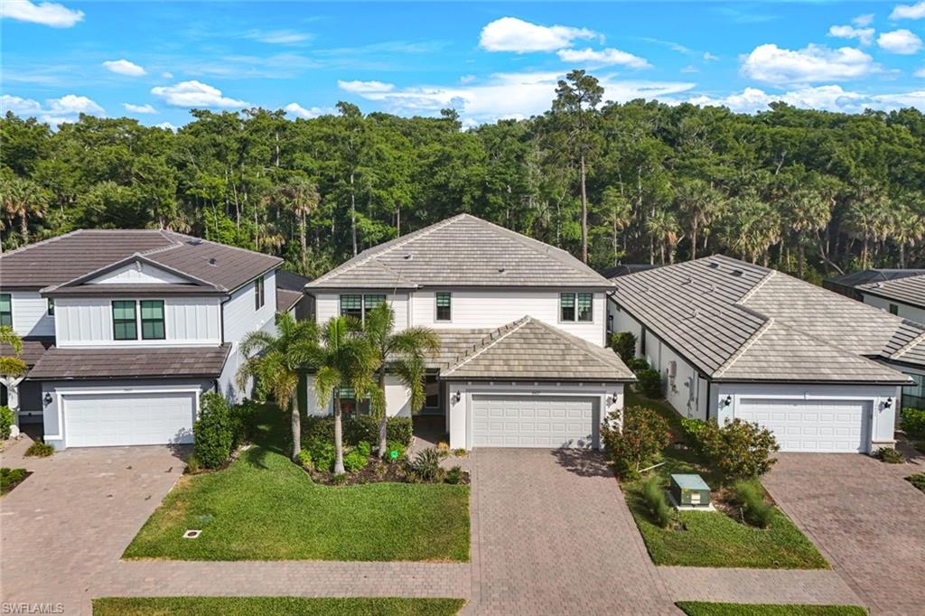 VENTANA POINTE - Residential