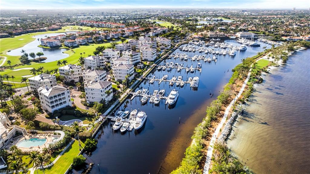 THE SHORES - Residential