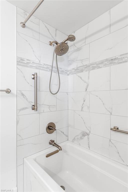 THE SHORES - Residential