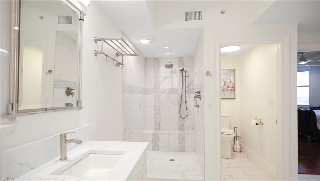 THE SHORES - Residential