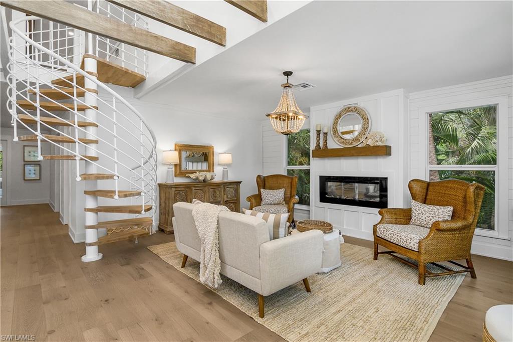 WEEKS REBECCA - Residential