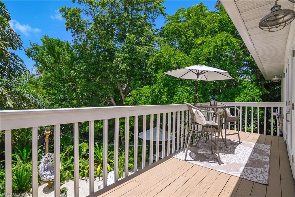 WEEKS REBECCA - Residential