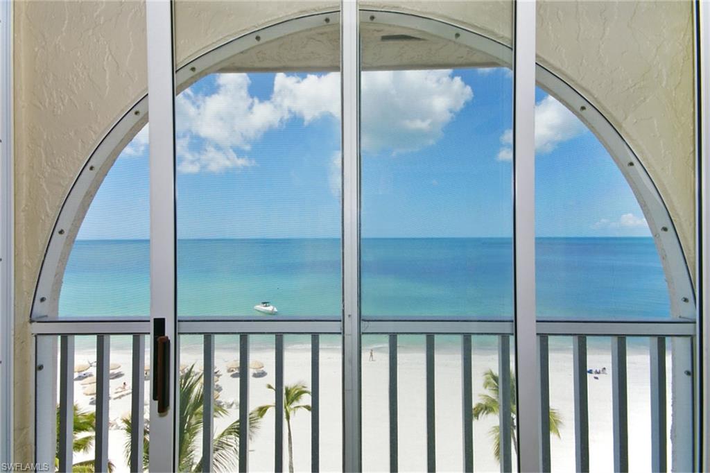 SUNSET BAY - Residential