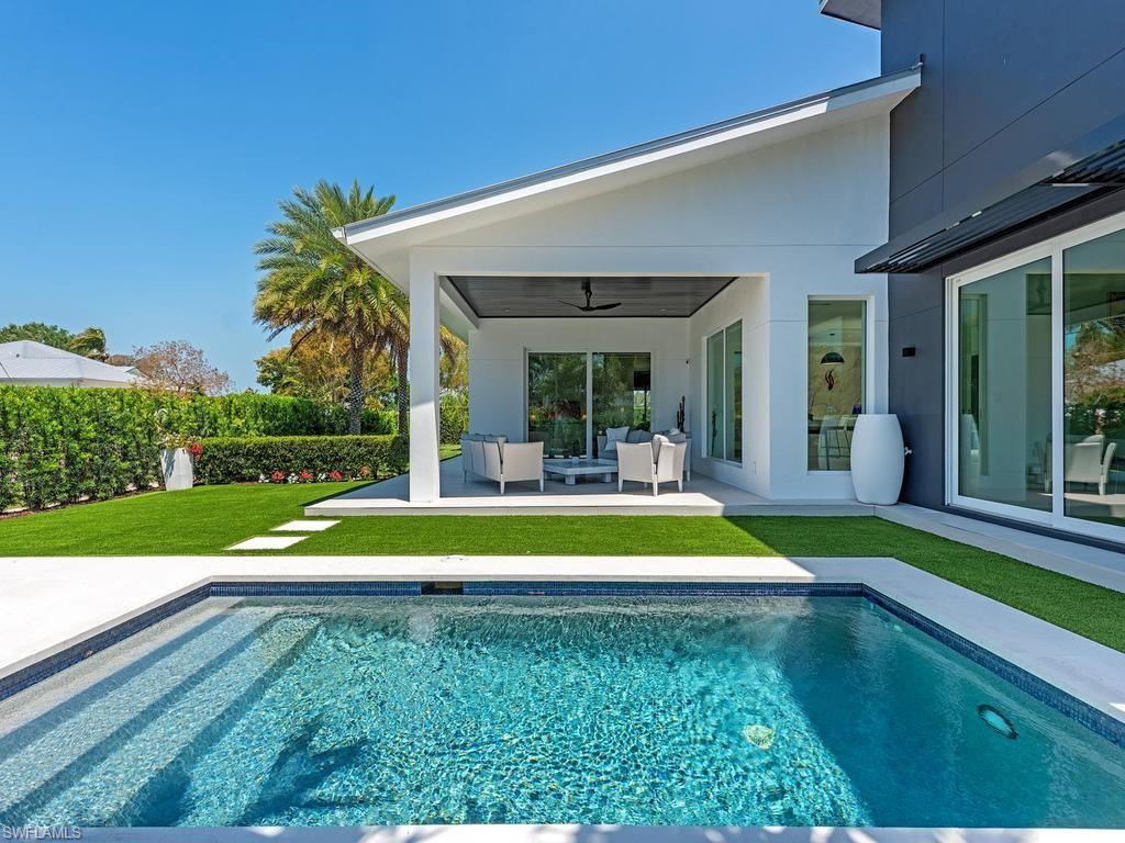 LAKE PARK - Residential