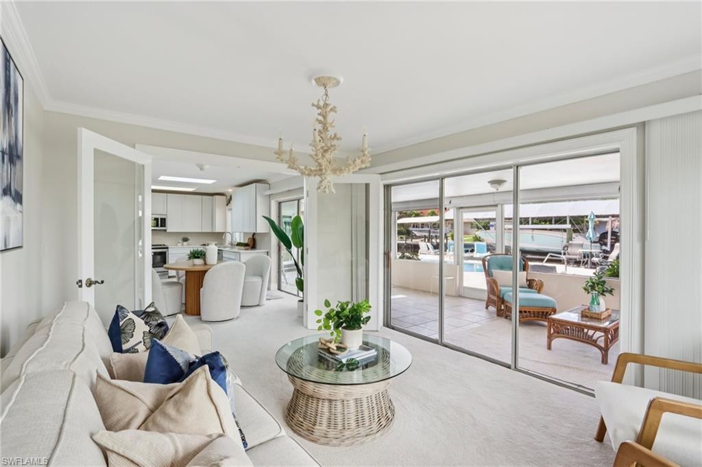 LITTLE HICKORY SHORES - Residential