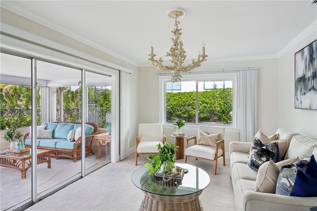 LITTLE HICKORY SHORES - Residential