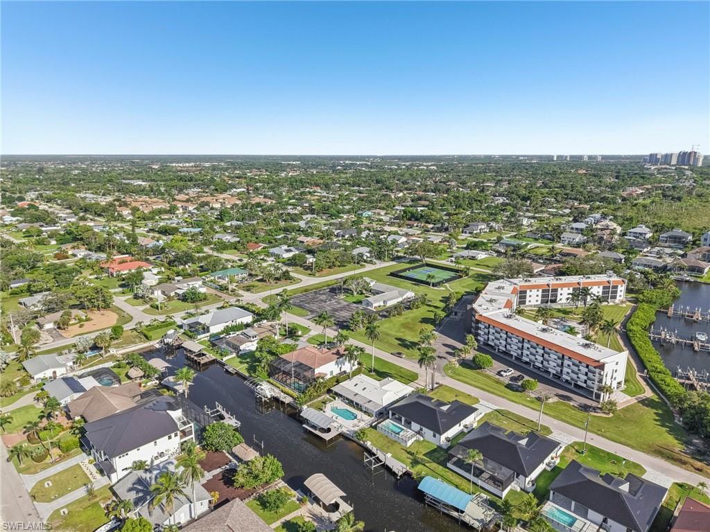 LITTLE HICKORY SHORES - Residential