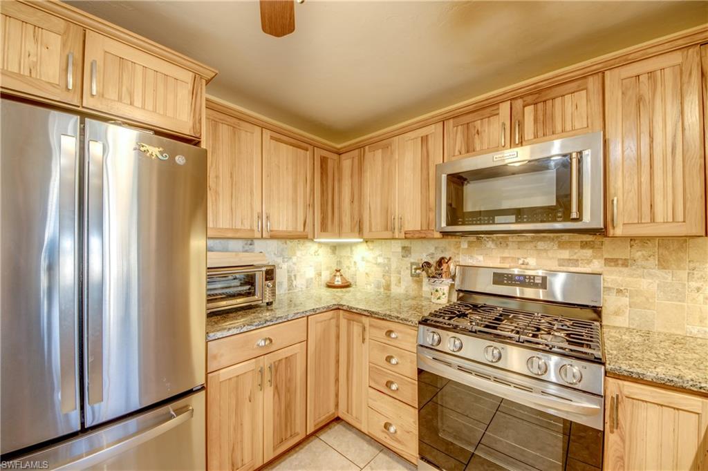 SANDY SHOALS - Residential