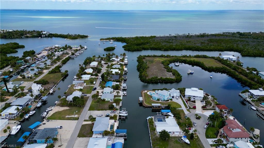 SANDY SHOALS - Residential