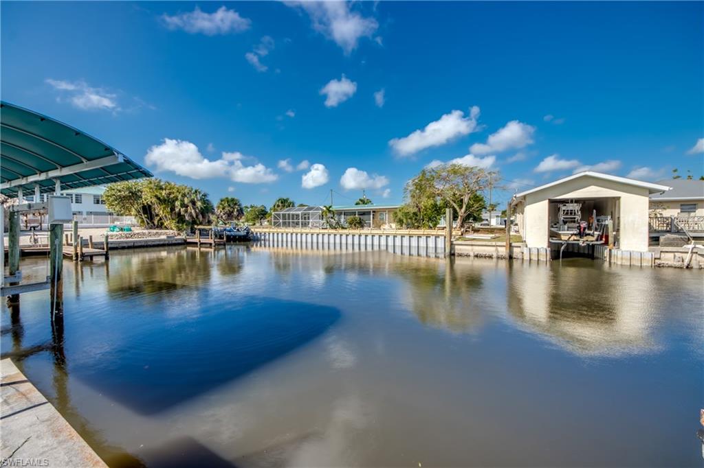 SANDY SHOALS - Residential