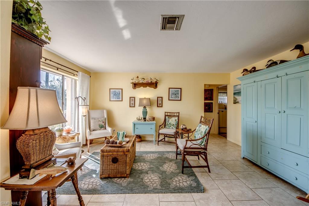 SANDY SHOALS - Residential