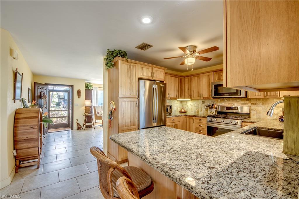 SANDY SHOALS - Residential