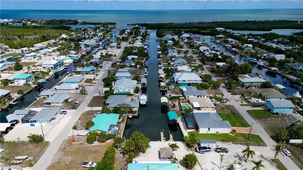 SANDY SHOALS - Residential