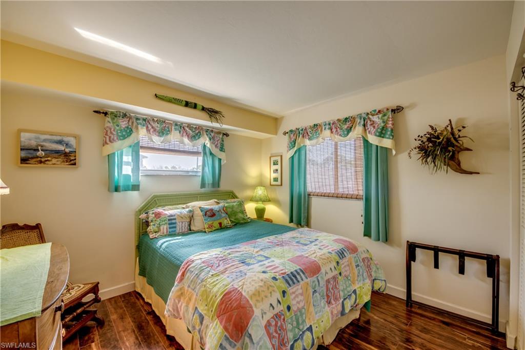 SANDY SHOALS - Residential