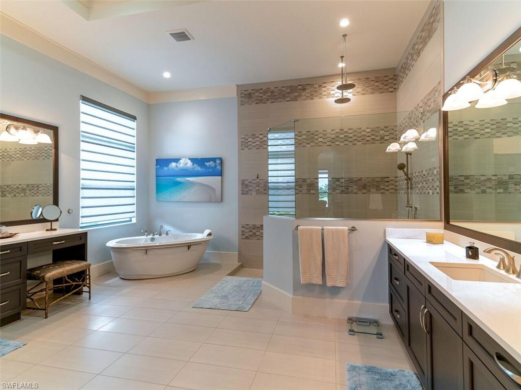 LAKOYA - Residential