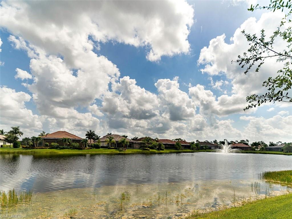 LAKOYA - Residential