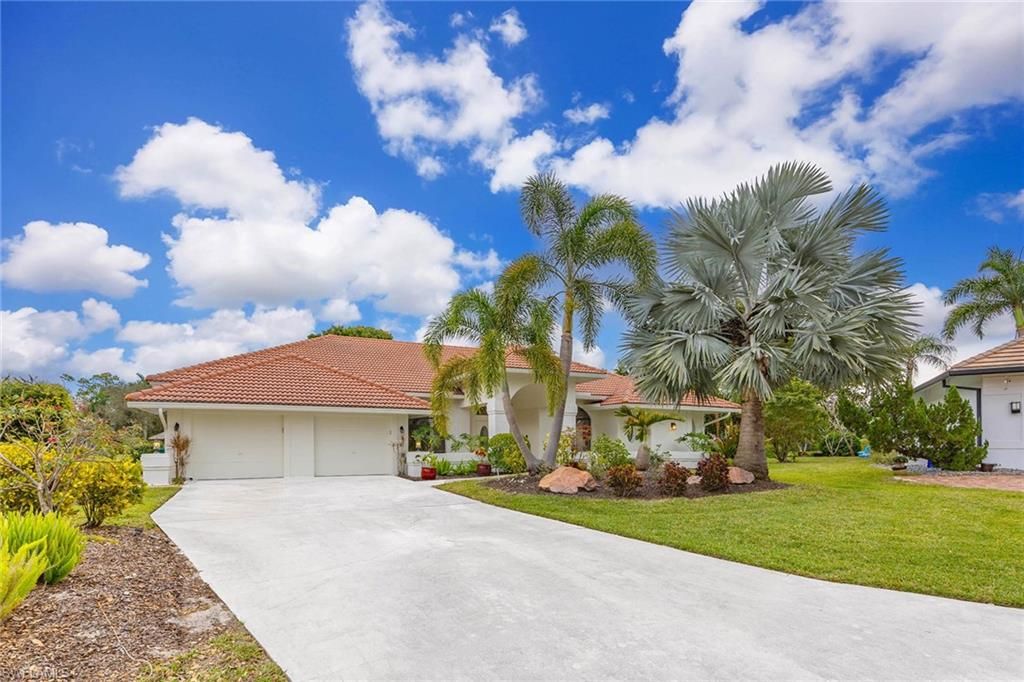 Photo of 4896 Shearwater LN, NAPLES, FL 34119 (MLS # 226005695)