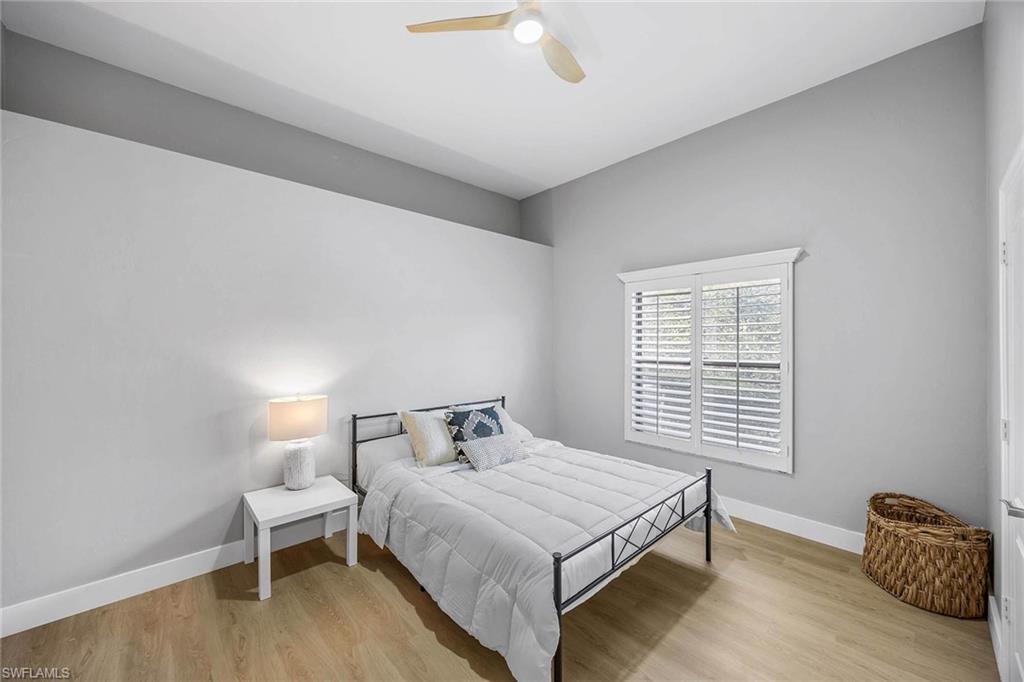 LONGSHORE LAKE - Residential