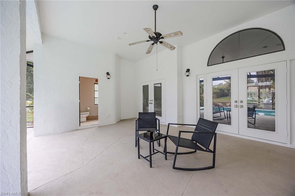 LONGSHORE LAKE - Residential