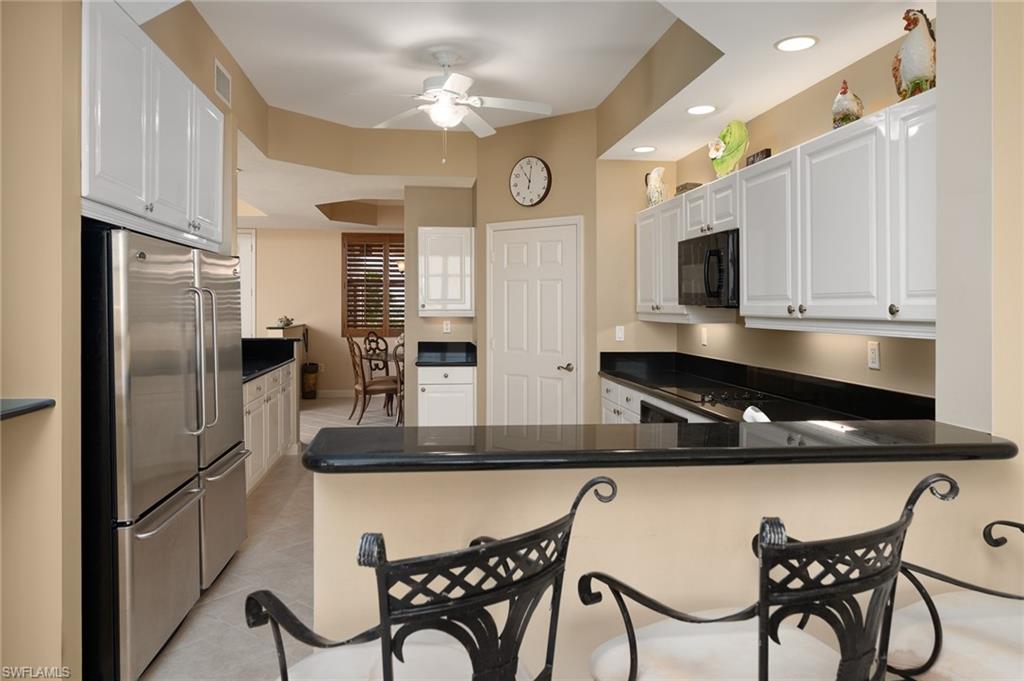 THE SHORES - Residential