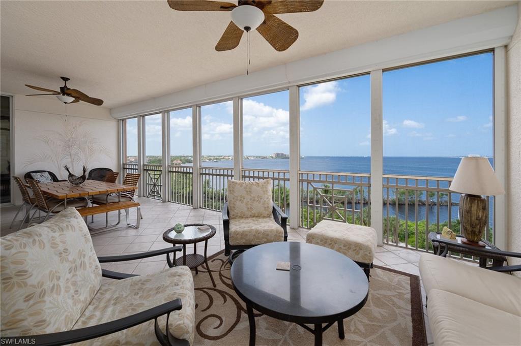 THE SHORES - Residential