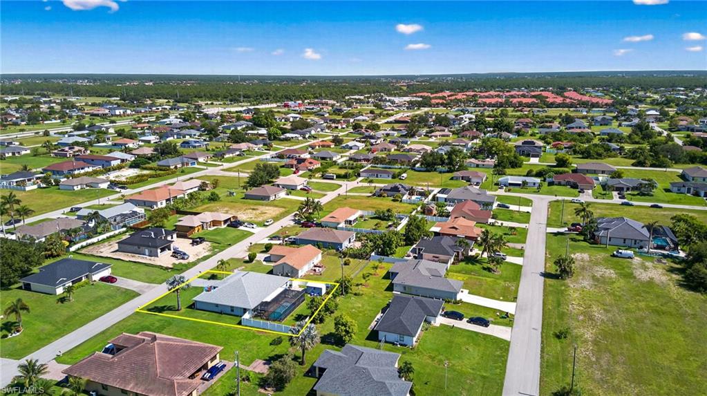 CAPE CORAL - Residential
