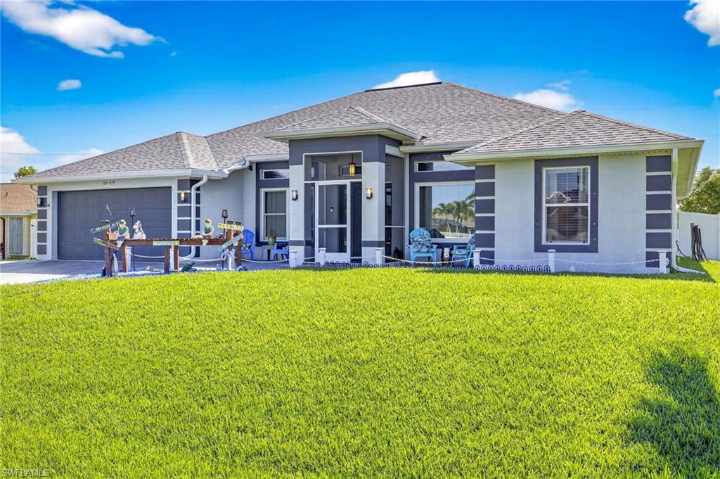 CAPE CORAL - Residential
