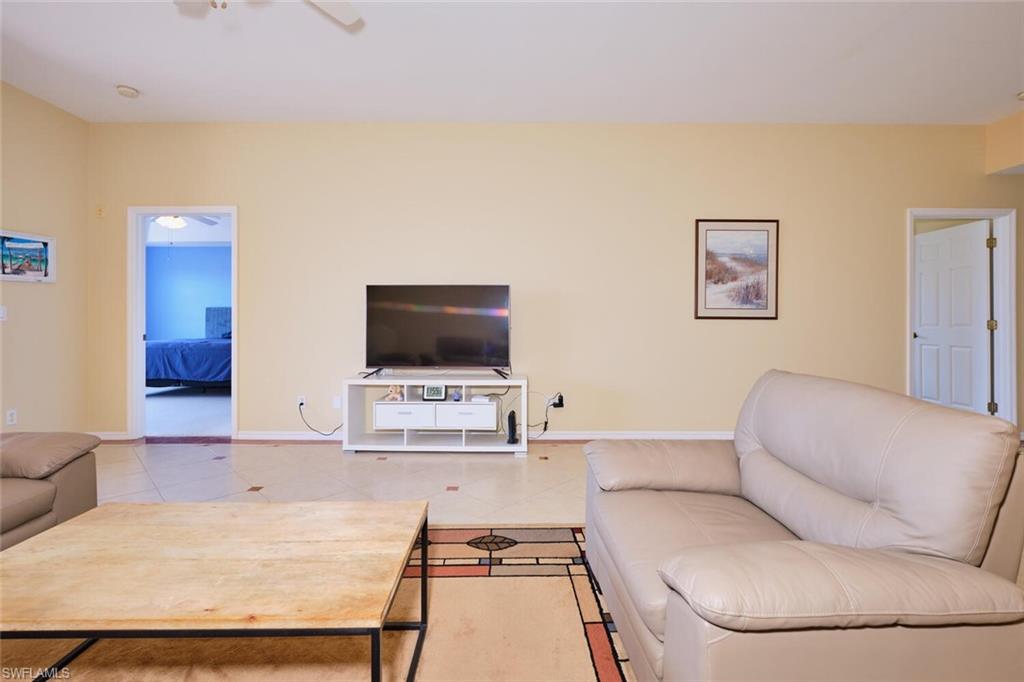 CYPRESS LAKE COUNTRY CLUB - Residential