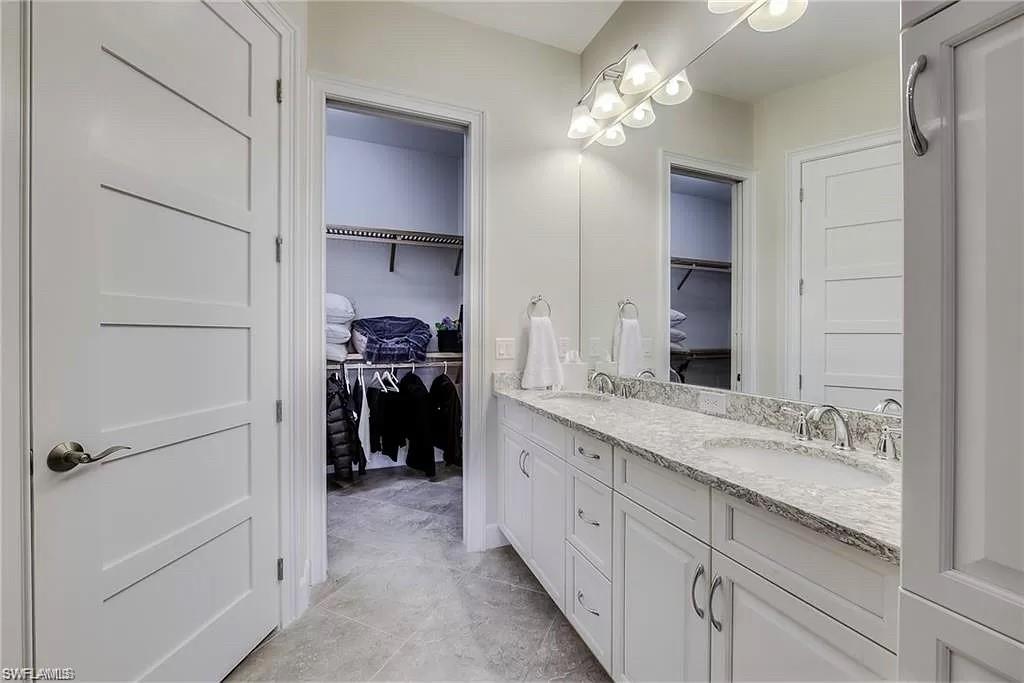 ISLES OF COLLIER PRESERVE - Residential