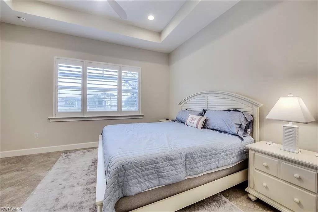 ISLES OF COLLIER PRESERVE - Residential