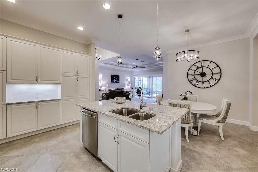 ISLES OF COLLIER PRESERVE - Residential