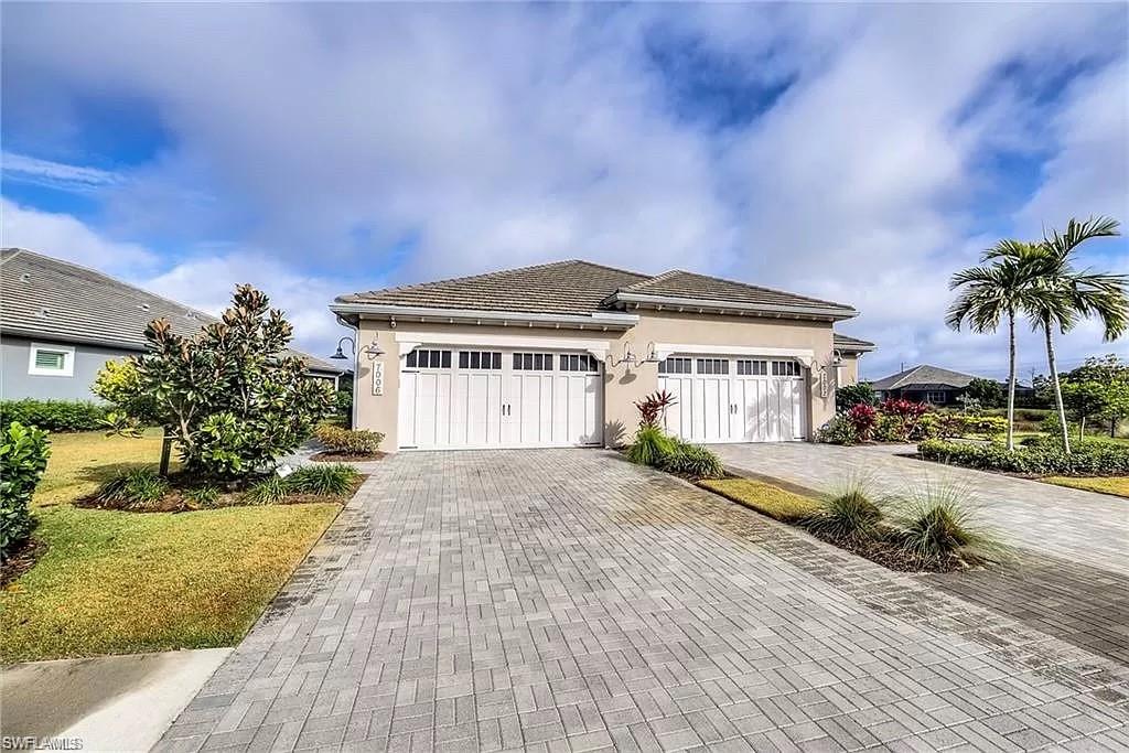 ISLES OF COLLIER PRESERVE - Residential