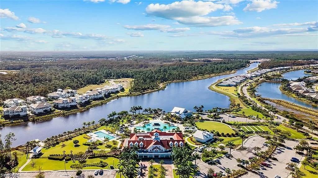 ISLES OF COLLIER PRESERVE - Residential